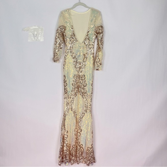 Women’s Off White Cream Iridescent Rose Gold 1920’s Sequin Mermaid Gown Sz S NWT - Picture 6 of 8